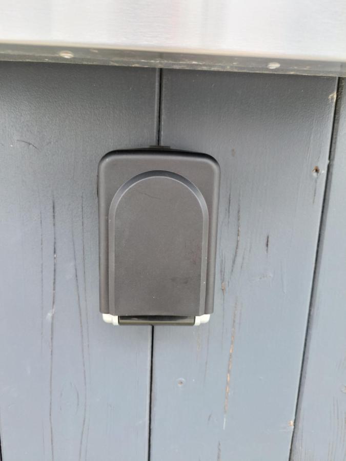 Ganze Ferienwohnung 5 Km Von Erfurt, Mit Kaffeevollautomat, Tv, Wlan, Boxspringbett, Schlafsofa Und Einkaufsmoeglichkeiten, Sehr Gute Anbindung Zur A71 Und A4, Kostenloser Oeff Parkplatz Fuer Pkw Und Transporter Elxleben Dış mekan fotoğraf